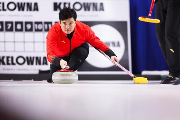 中国男壶错失首个冬奥经验 将再战日本队“抢票”