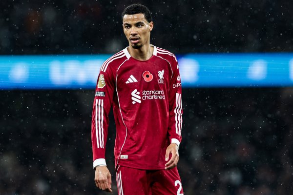 埃基蒂克：萨拉赫很做事+他是我榜样 赢球让咱们从头找回势头