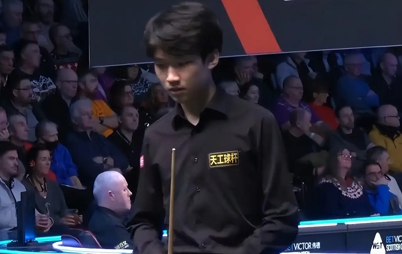 4-1!斯诺克爆大冷：寰宇排行104位、17岁中国小将淘汰TOP16种子