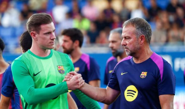 世体：巴萨里面也对特狮首发感到诧异，弗里克曾阐明3C将出战