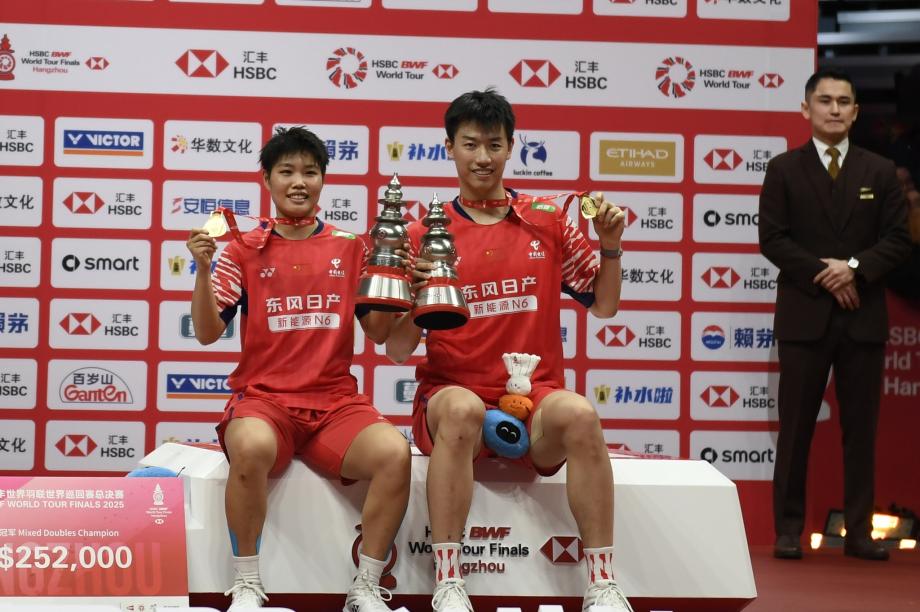 [图]羽联总决赛 冯彦哲/黄东萍胜蒋振邦/魏雅欣夺冠