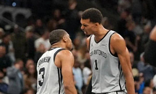 马刺124-113赢奇才，文班亚马打替补轰14+12，6连胜稳居西部第二