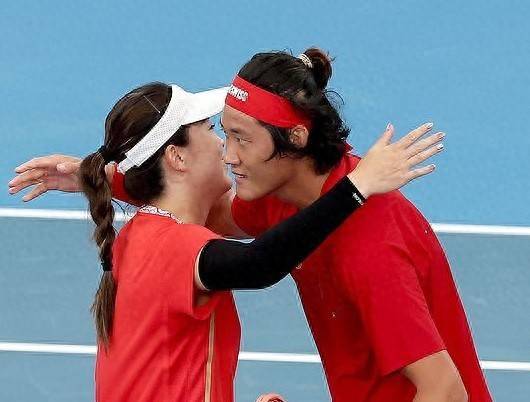 勾通杯｜张之臻联袂朱琳逆转比利时 为中国网球开了个好头