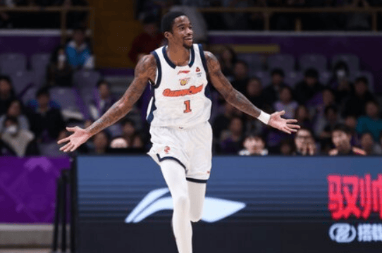 CBA旧例赛：萨姆纳38分，广东93-89慑服北控