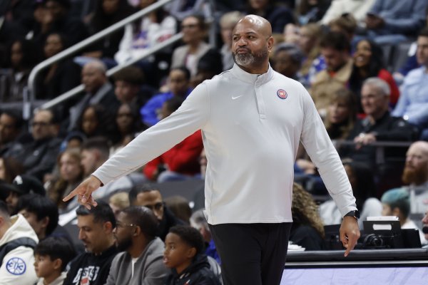 斯图尔特: 咱们全力因循比克斯塔夫 帮他征服老东家真谛要紧