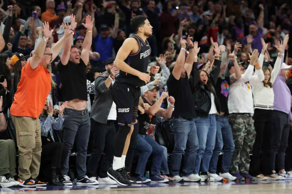 雷霆第6败神脚本：遭布克准绝杀+被18分逆转 追世界勇73胜变难