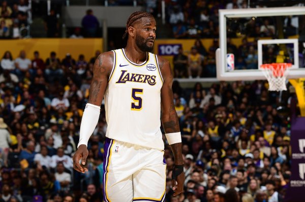 打不了硬仗！艾顿4中2仅拿4分6板1断 正负值首发独一负值