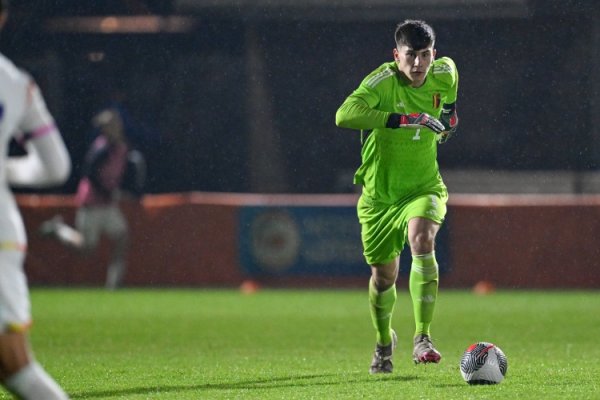 邮报：罗塞尼尔很赏玩彭德斯，下赛季后者和桑切斯齐会留在蓝军